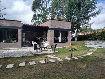 Casa de 3 alcobas en venta en Envigado, Envigado, 230 m² · foto 13 de 20