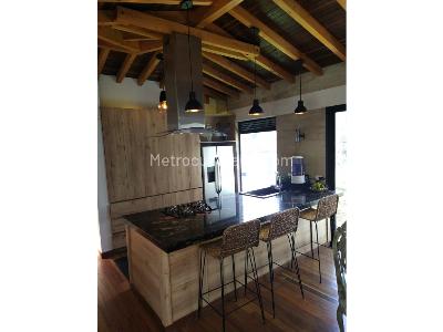 Casa de 3 alcobas en venta en Envigado, Envigado, 230 m² · foto 15 de 20