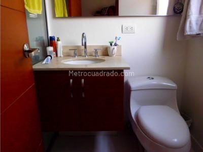 Apartamento de 4 alcobas en venta en El Poblado, Medellín, 199 m² · foto 12 de 20