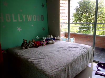 Apartamento de 4 alcobas en venta en El Poblado, Medellín, 199 m² · foto 14 de 20