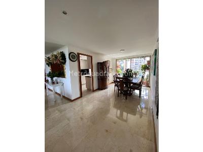 Apartamento de 3 alcobas en venta en Alejandría, Medellín, 174 m² · foto 9 de 15