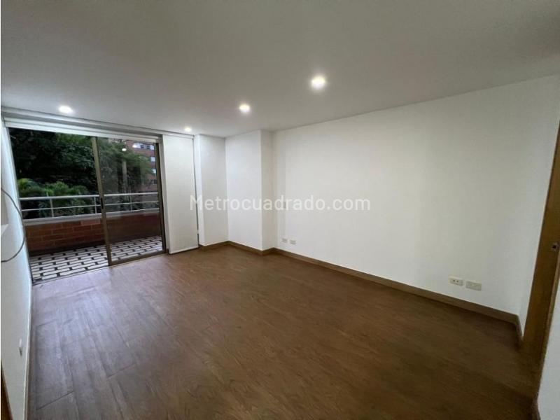 Apartamento en Arriendo de 2 Alcobas cerca a Oviedo y Santa Fe - 6