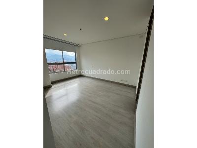 Apartamento de 3 alcobas en arriendo en El Poblado, Medellín, 184 m² · foto 6 de 19