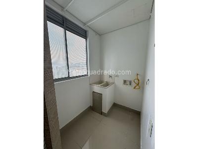 Apartamento de 3 alcobas en arriendo en El Poblado, Medellín, 184 m² · foto 19 de 19