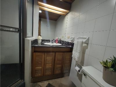 Apartamento de 3 alcobas en venta en El Poblado, Medellín, 196 m² · foto 13 de 13