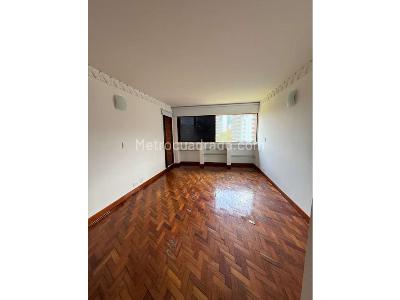 Apartamento en venta en El Poblado, Medellín · foto 8 de 16