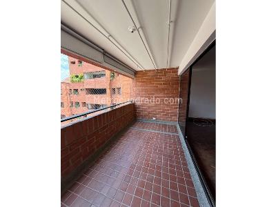 Apartamento en venta en El Poblado, Medellín · foto 13 de 16