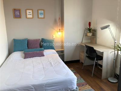 Apartamento de 2 alcobas en arriendo en Lalinde, Medellín, 94 m² · foto 9 de 17