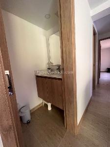 Apartamento en venta en Loma De Los Bernal, Medellín · foto 8 de 16