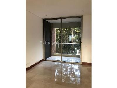 Apartamento en arriendo en Poblado, Medellín · foto 9 de 17