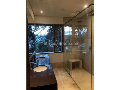 Apartamento en arriendo en Poblado, Medellín · foto 10 de 17