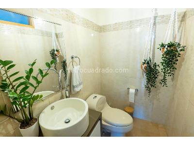 Casa de 4 alcobas en venta en Envigado, Envigado, 350 m² · foto 13 de 14