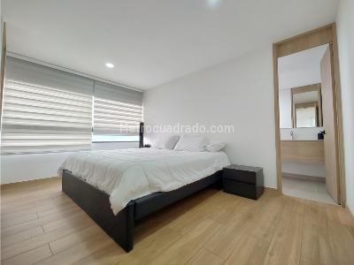 Apartamento de 2 alcobas en venta en Envigado, Envigado, 84 m² · foto 7 de 13