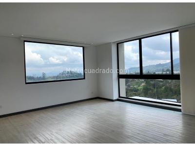 Casa de 4 alcobas en venta en Envigado, Envigado, 370 m² · foto 6 de 12