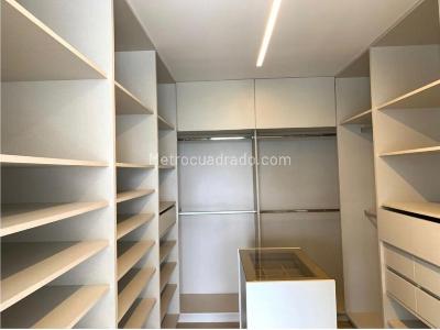Casa de 4 alcobas en venta en Envigado, Envigado, 370 m² · foto 12 de 12