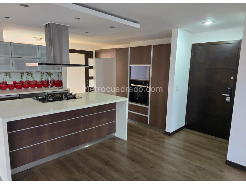 Large 3BR Apartment in Poblado Castropol - 3