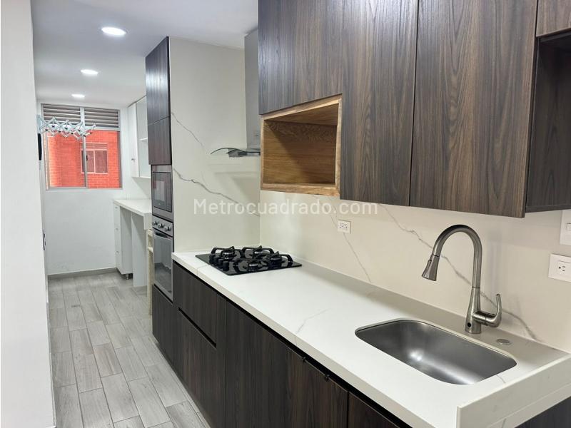 Modern 3BR Apartment with Amenities in Guayabal - 4