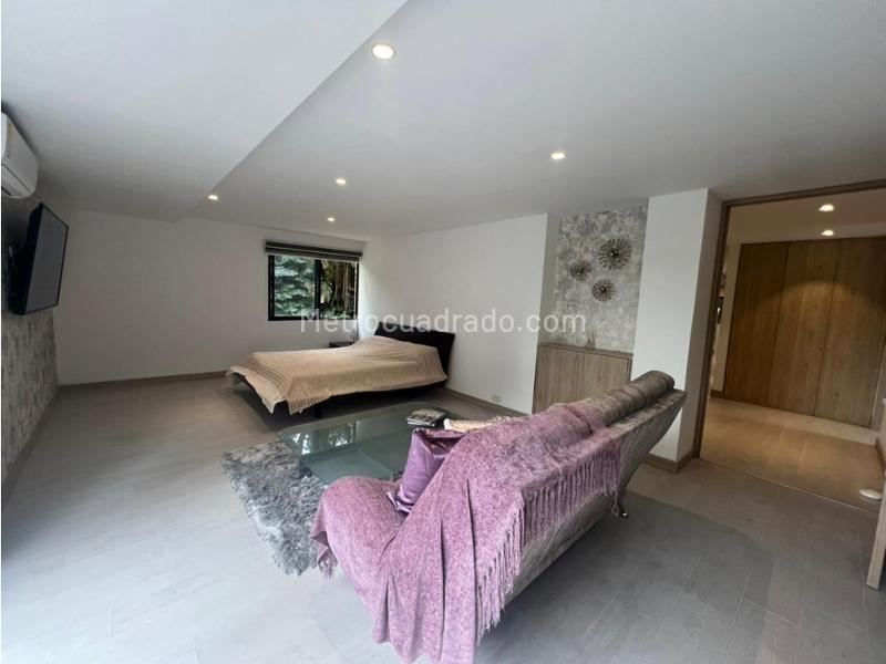 Apartamento de Lujo de 3 Alcobas con Jacuzzi en Campestre - 5