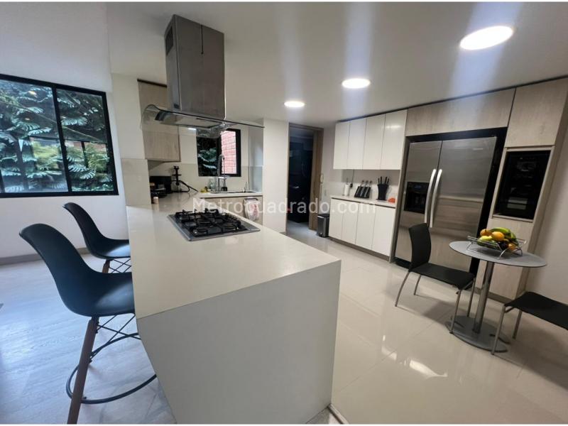 Apartamento de Lujo de 3 Alcobas con Jacuzzi en Campestre - 7