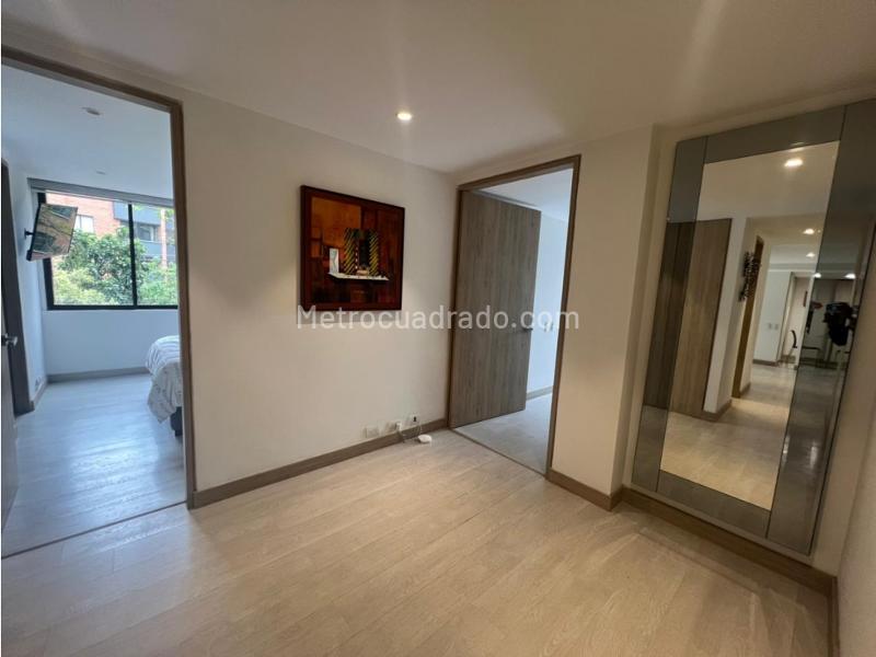 Apartamento de Lujo de 3 Alcobas con Jacuzzi en Campestre - 8