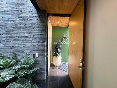 Casa de 4 alcobas en venta en Envigado, Envigado, 345 m² · foto 12 de 20