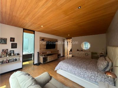 Casa de 4 alcobas en venta en Envigado, Envigado, 345 m² · foto 18 de 20