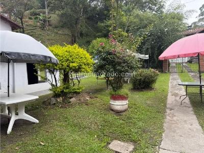 Casa de 5 alcobas en venta en San Antonio De Pereira, Rionegro, 532 m² · foto 6 de 17