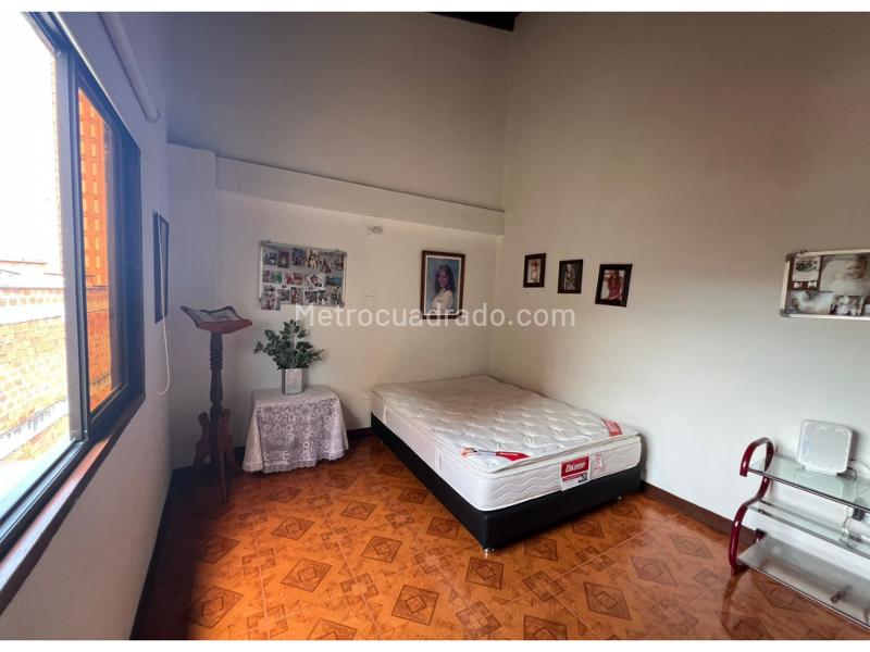 Casa Amplia de 3 Alcobas en La América - 7