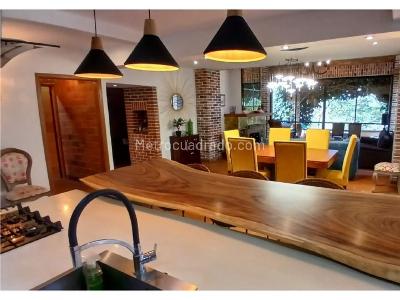 Casa de 5 alcobas en venta en Envigado, Envigado, 114 m² · foto 2 de 20