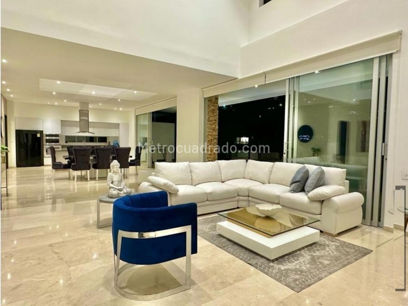 Casa de 5 habitaciones en venta en Poblado Alto de las Palmas, Medellín — imagen 1 de 20