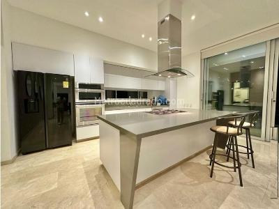 Casa de 5 alcobas en venta en Poblado Alto De Las Palmas, Medellín, 780 m² · foto 11 de 20