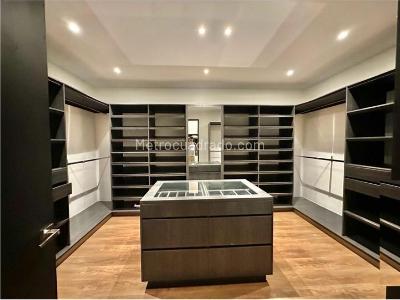 Casa de 5 alcobas en venta en Poblado Alto De Las Palmas, Medellín, 780 m² · foto 14 de 20