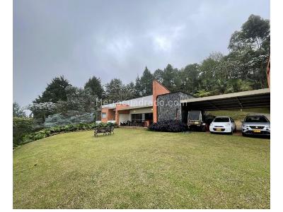 Casa de 4 alcobas en venta en El Poblado, Medellín, 600 m² · foto 4 de 20