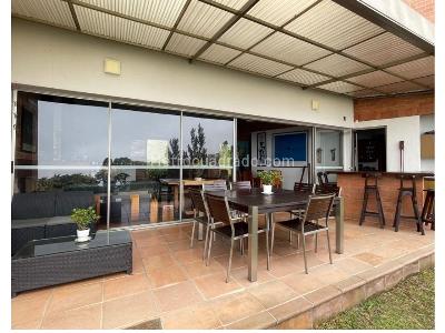 Casa de 4 alcobas en venta en El Poblado, Medellín, 600 m² · foto 8 de 20