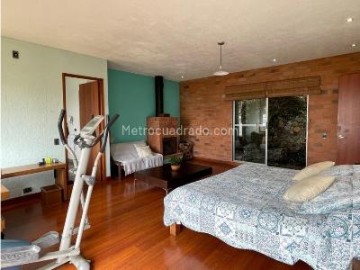 Casa de 4 alcobas en venta en El Poblado, Medellín, 600 m² · foto 15 de 20