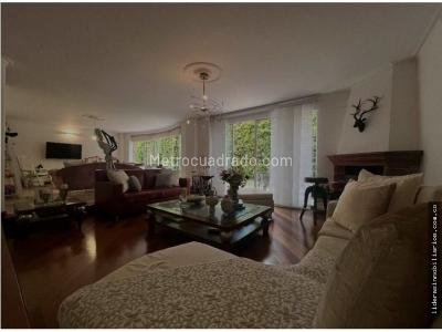 Casa de 4 alcobas en venta en Poblado La Calera, Medellín, 360 m² · foto 6 de 19