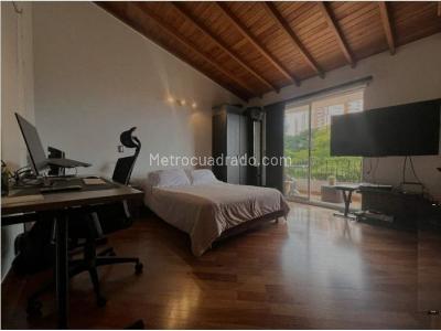 Casa de 4 alcobas en venta en Poblado La Calera, Medellín, 360 m² · foto 13 de 19