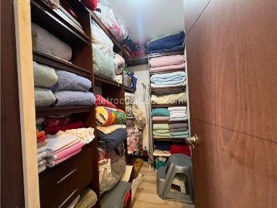 Apartamento de 3 alcobas en venta en Envigado, Envigado, 129 m² · foto 13 de 16