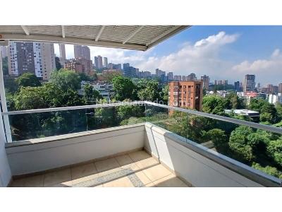 Apartamento en venta en El Poblado, Medellín · foto 7 de 20