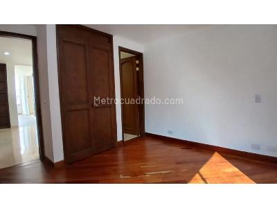Apartamento en venta en El Poblado, Medellín · foto 10 de 20