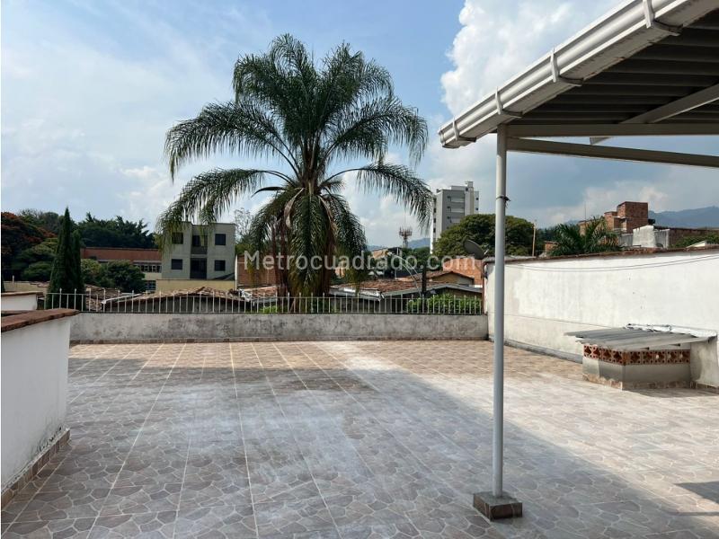 Casa Comercial en Arriendo en Belén-Nogal (5 Alcobas) - 3