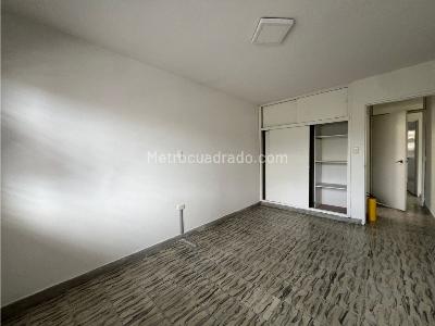 Casa de 5 alcobas en arriendo en Belen Nogal, Medellín, 270 m² · foto 16 de 20