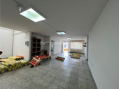 Casa de 5 alcobas en arriendo en Belen Nogal, Medellín, 270 m² · foto 18 de 20