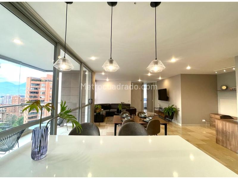 Furnished 3BR Apartment in Poblado Lalinde