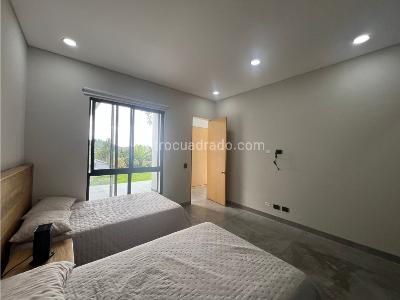 Casa de 4 alcobas en venta en Envigado, Envigado, 350 m² · foto 17 de 20