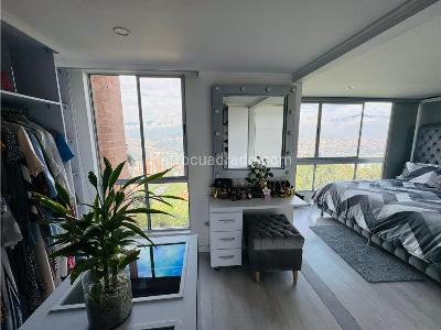 Apartamento en venta en El Poblado, Medellín · foto 5 de 17