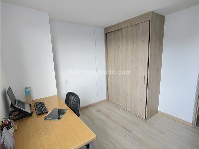 Apartamento en venta en Medellin, Medellín · foto 8 de 20