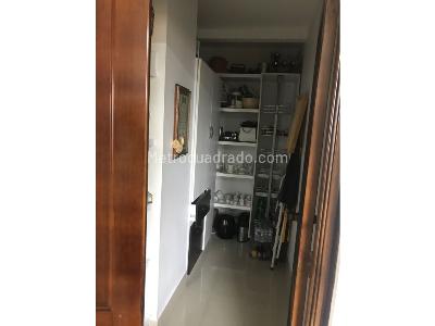 Apartamento de 4 alcobas en venta en El Poblado, Medellín, 444 m² · foto 4 de 14