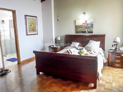 Apartamento de 3 alcobas en arriendo en Vizcaya, Medellín, 250 m² · foto 11 de 20