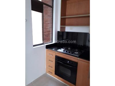 Apartamento de 2 alcobas en venta en Poblado Transv Superior, Medellín, 82 m² · foto 11 de 20